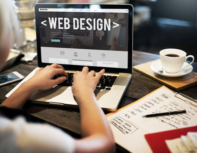 如何去建设和运营一家企业网站？